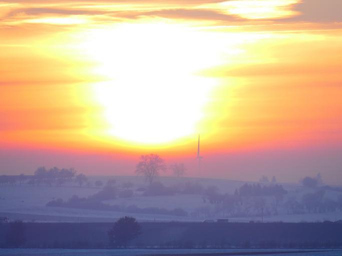 Východ slnka v zime.jpg